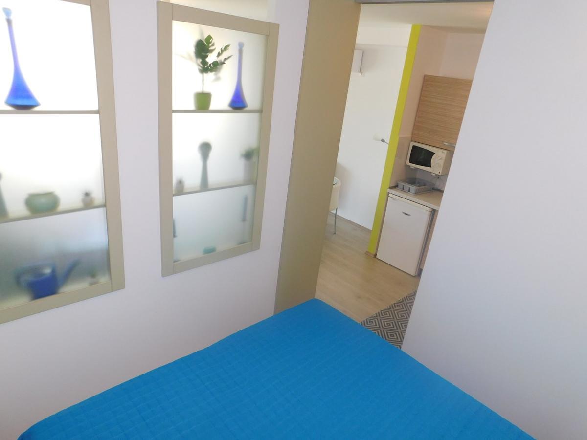 Relax Apartman Leilighet Zamárdi Eksteriør bilde